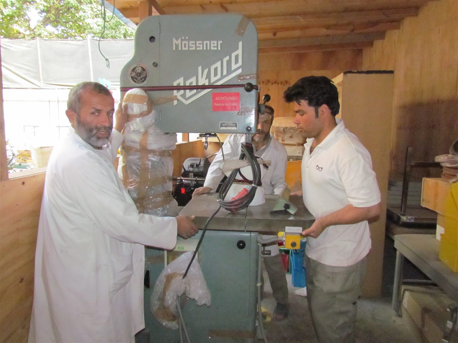 A German bandsaw finds its bench